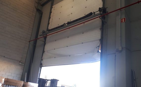 Reparaciones de puertas seccionales